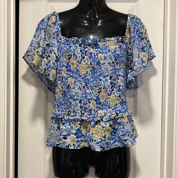 NWOT - ASTR THE LABEL January Floral-Print Flutter Sleeve Crop Top - Sz L - Picture 5 of 16